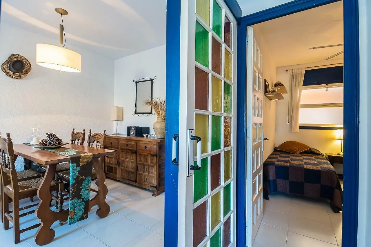Aj-7 Calella De Palafrugell, 4 Pax Apartment Spain